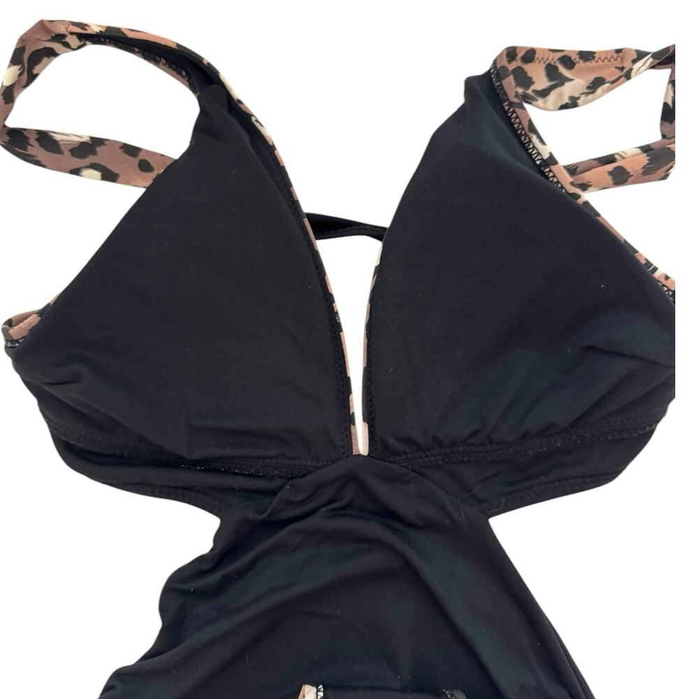 Animal Print One Piece Flattering Side Cut Out Swimsuit Size S 4-6 Envya Elsa - Picture 8 of 12